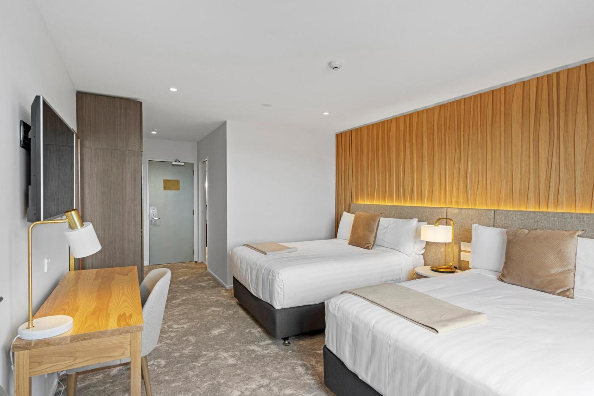 Hotel Elms Christchurch, Ascend Hotel Collection Bagian luar foto