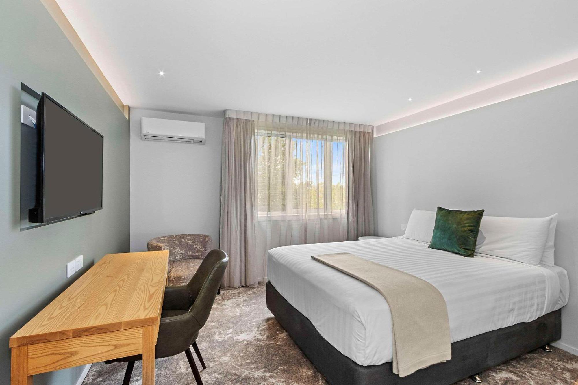 Hotel Elms Christchurch, Ascend Hotel Collection Bagian luar foto