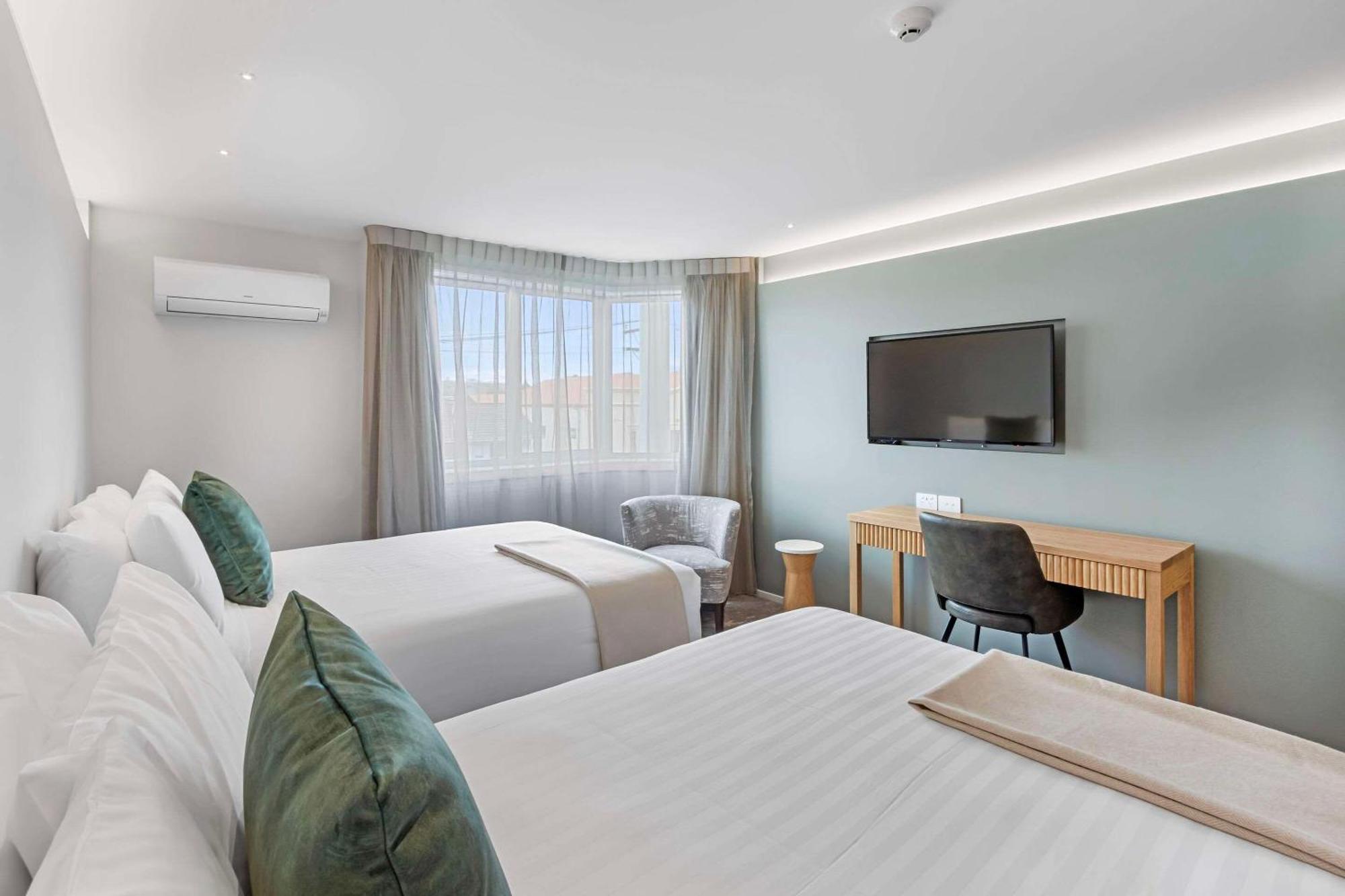 Hotel Elms Christchurch, Ascend Hotel Collection Bagian luar foto